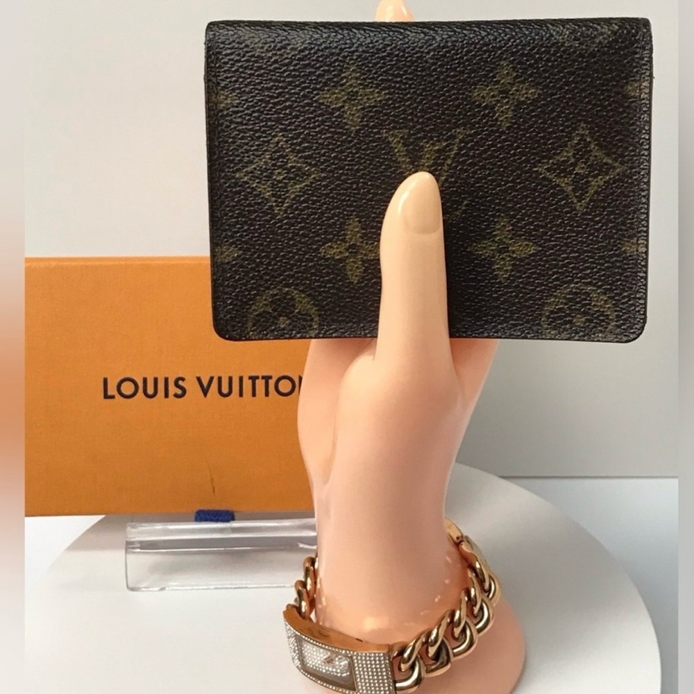 Luis Vuitton monogram wallet/ cardholder Excellent condition